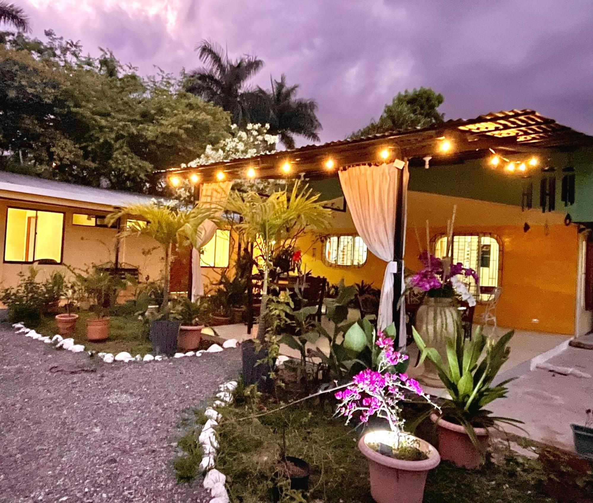 Hotel Tierra De Volcanes La Fortuna Eksteriør bilde