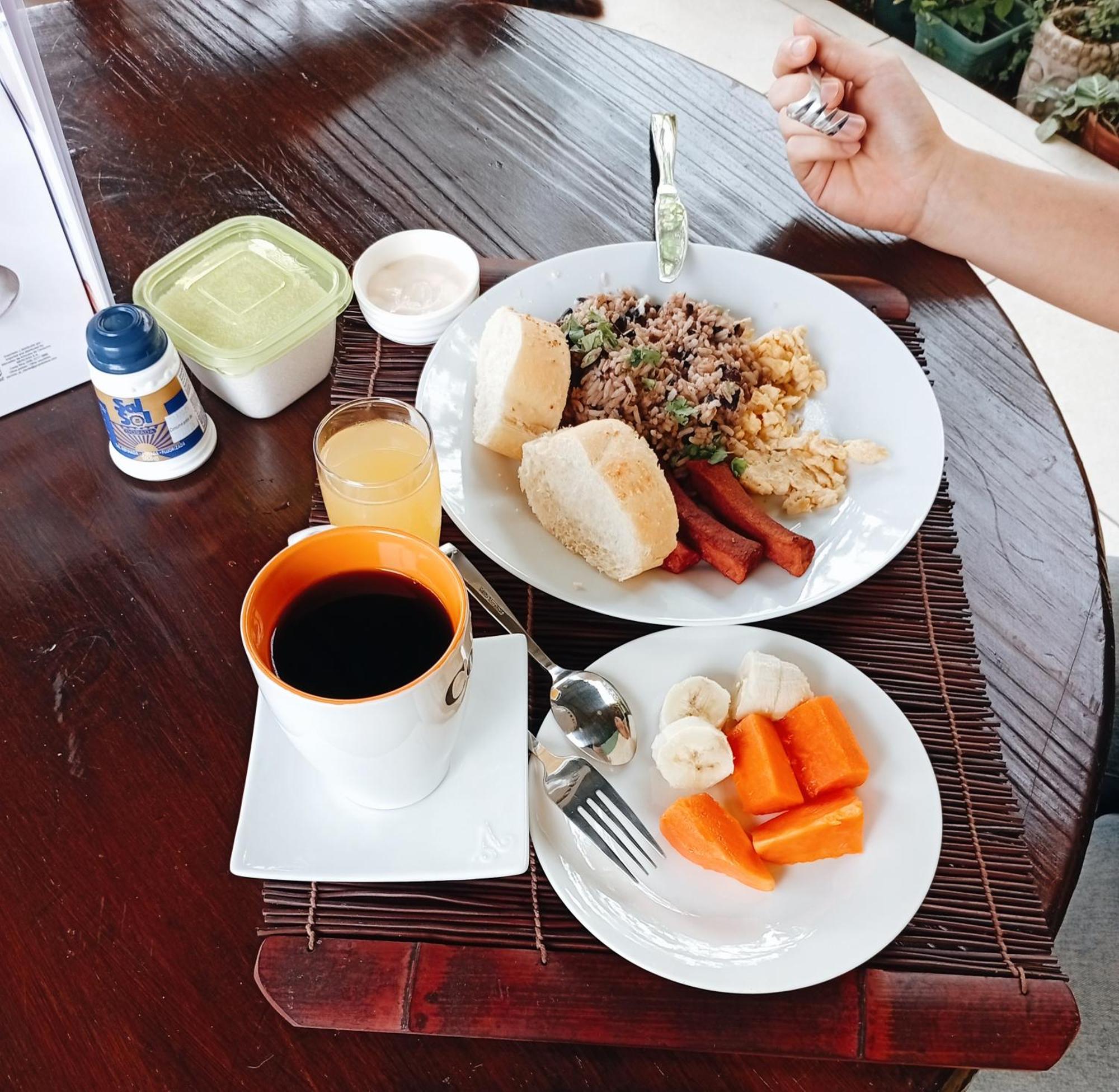 Hotel Tierra De Volcanes La Fortuna Eksteriør bilde